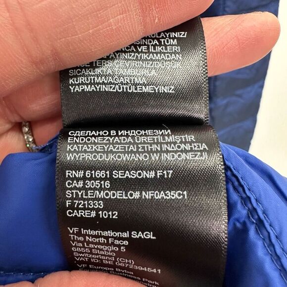 The North Face Women’s Blue Black ThermoBall Parka II Insulated Jacket - Picture 10 of 16